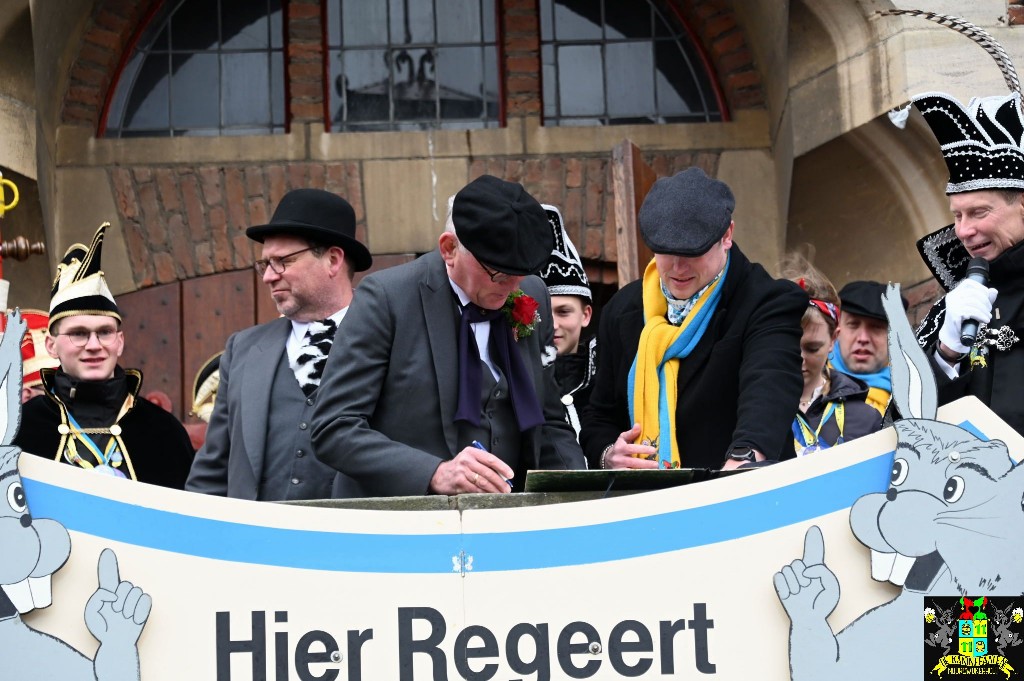 ../Images/Boerenbruiloft gemeentehuis 2023 104.jpg